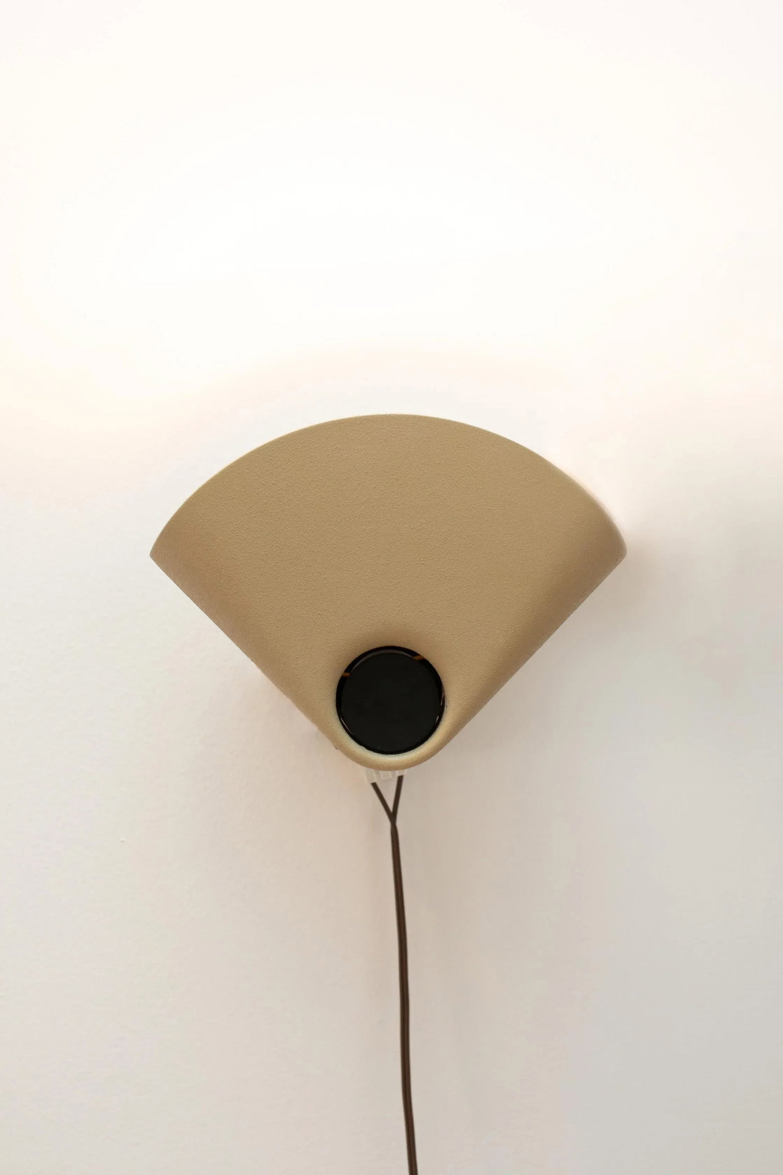 1980s Afra & Tobia Bollo 870 Triangular Sconce Wall Lamps - a Pair - 2