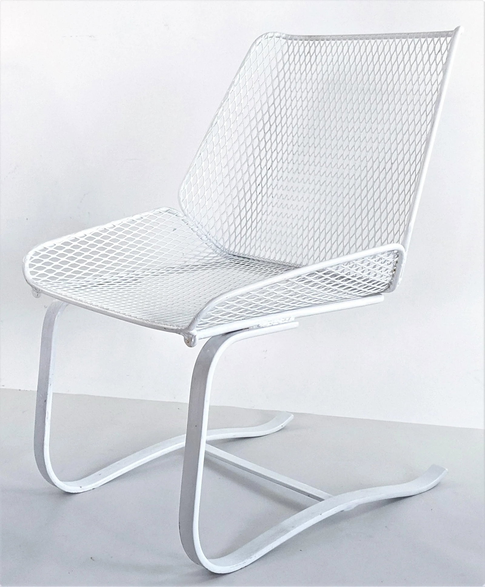 1960s Mid-Century Modern Metal Mesh Cantilever Bouncer Patio Chairs - a Pair, Attributed - 9