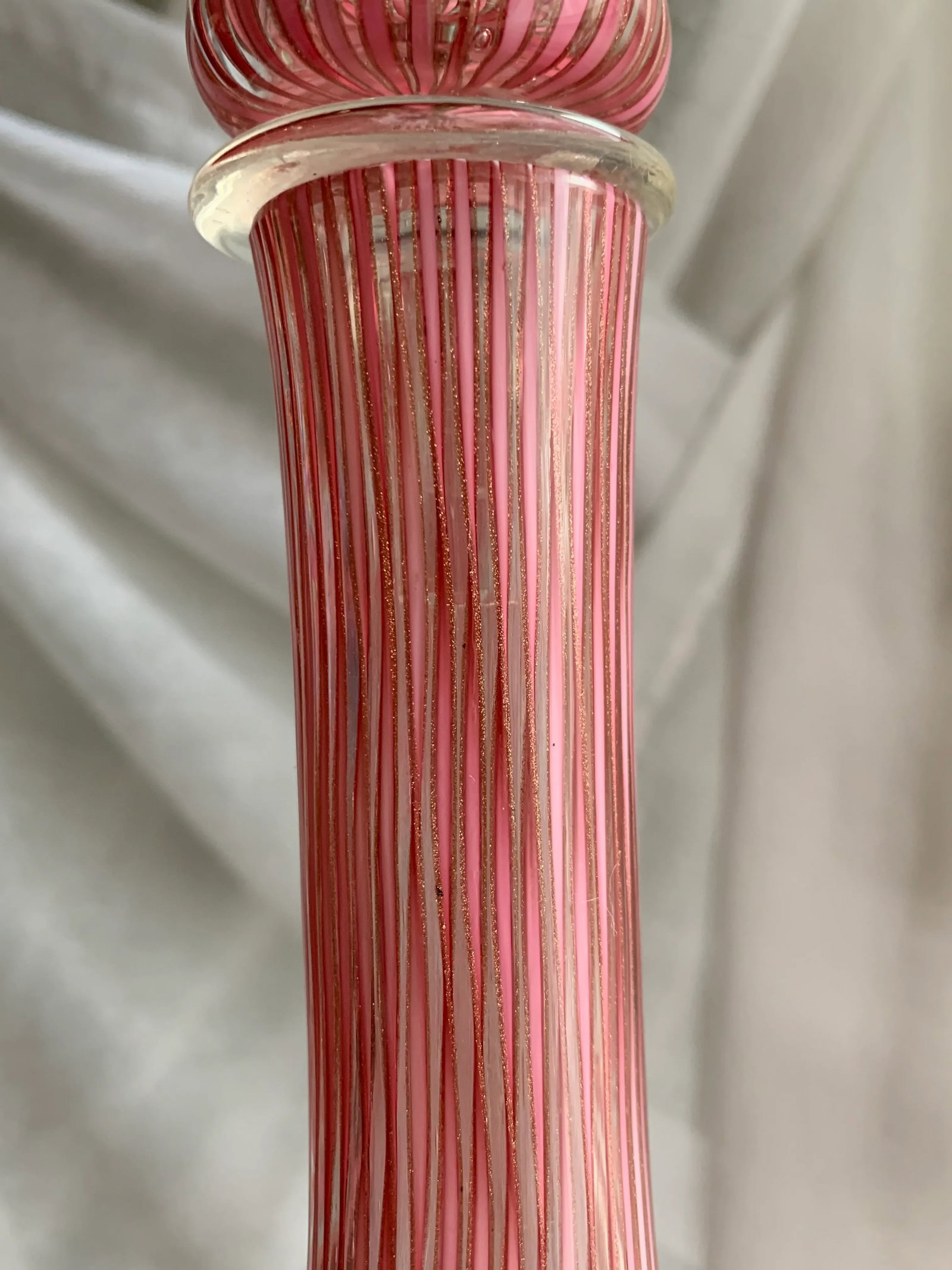1960s Vintage Ermanno Toso Fratelli Toso Decanter Bottle Vase With Twisted Pink Canes and Filligree - 7