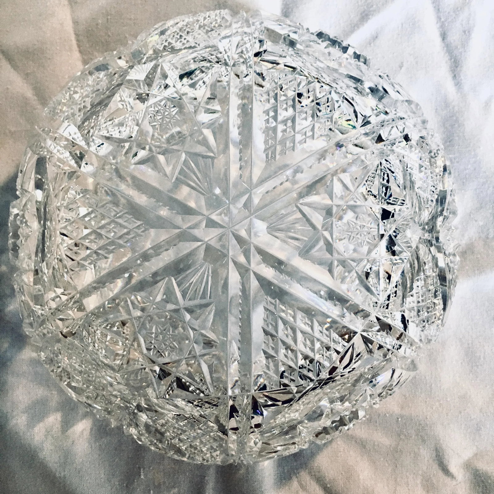 8" American Brilliant Period Cut Glass Bowl With Star Pattern - 7
