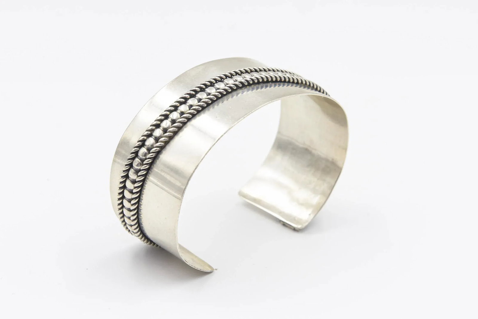 Native American Navajo Sterling Silver Cuff Bracelet by Tom Hawk - 4