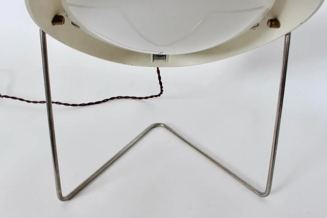 Gerald Thurston for Lightolier Beige "Cricket" Desk Lamp, Circa 1955 - 11