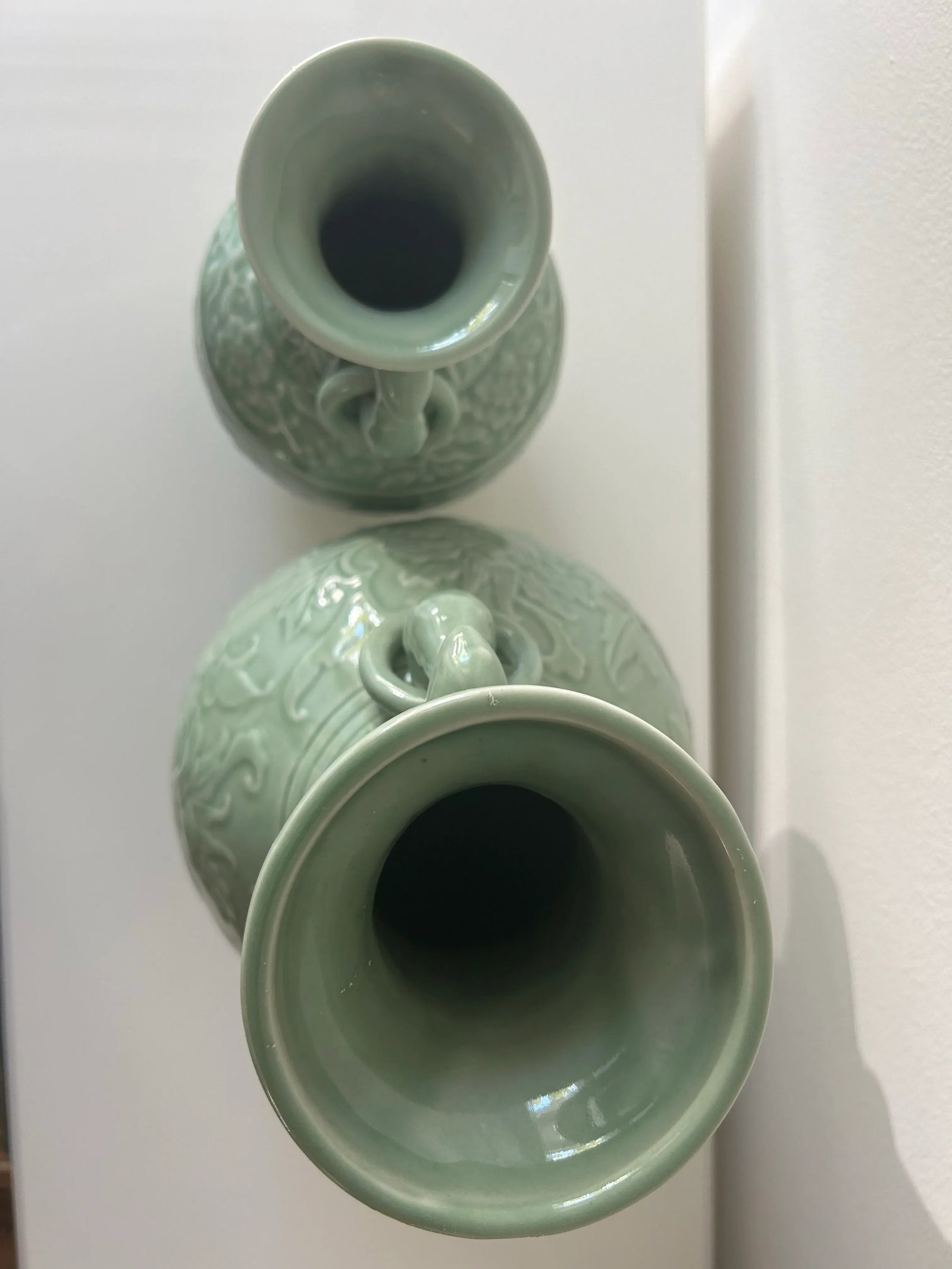 Pair of Chinese Porcelain Celadon Vases With Fixed Ring Handles - 8