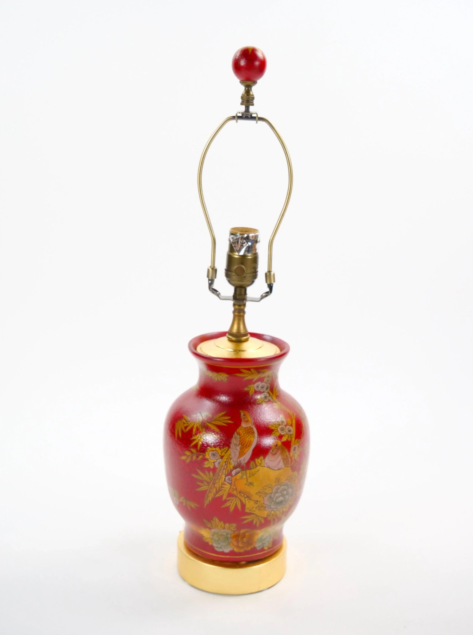 Late 20th Century Red Lacquered Hand Painted Red & Gold Porcelain Table Lamps - 11