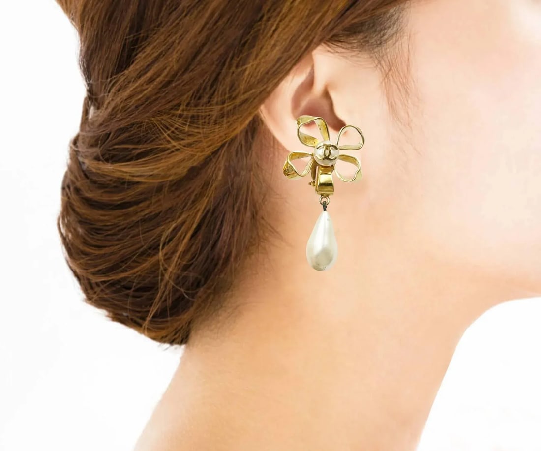 Vintage Chanel Gold Plated CC Ribbon Flower Pearl Dangle Clip on Earrings - 2 Pieces - 2