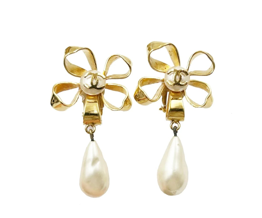 Vintage Chanel Gold Plated CC Ribbon Flower Pearl Dangle Clip on Earrings - 2 Pieces - 4