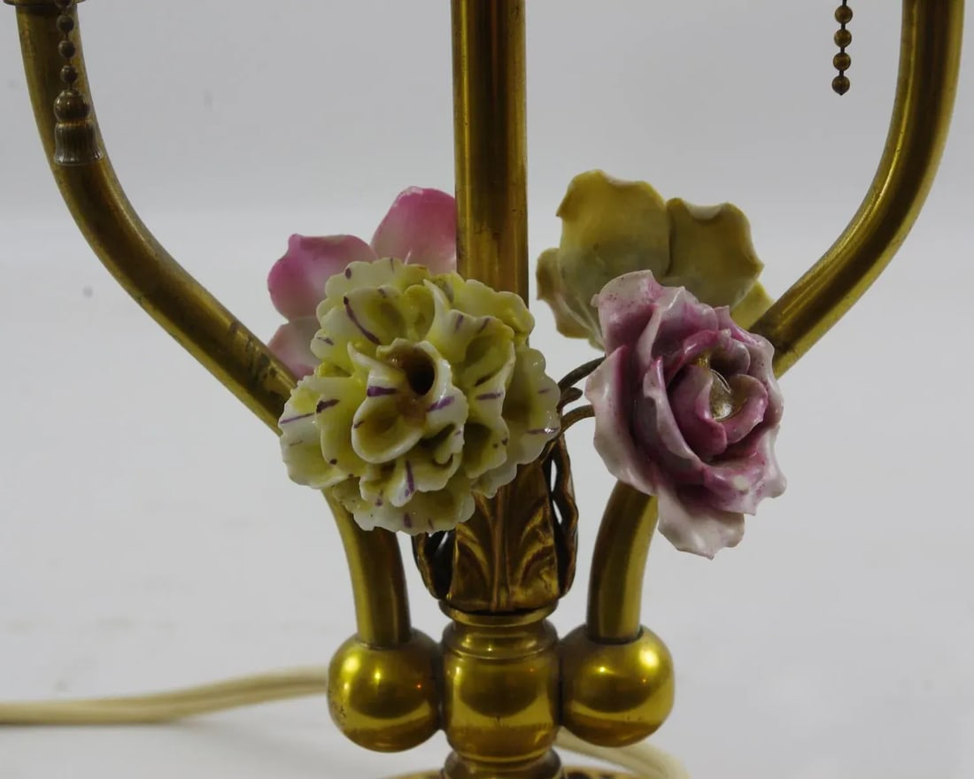 Vintage Bouillotte Style Brass Lamp With Porcelain Flowers and Pleated Shade - 7