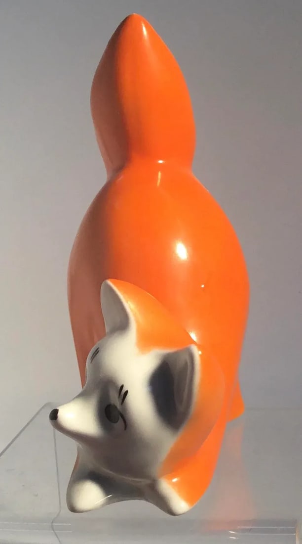 Vintage Porcelain Figurine of a Fox - 6