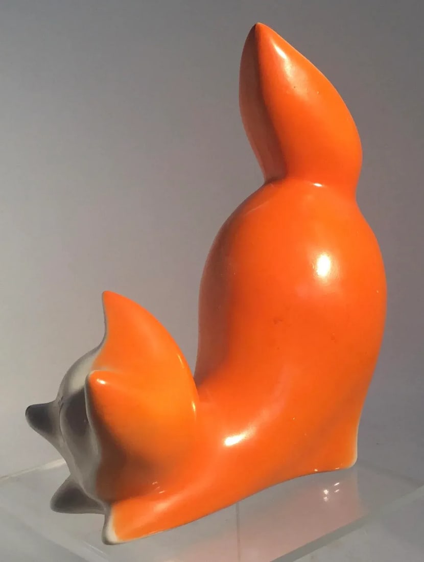 Vintage Porcelain Figurine of a Fox - 7