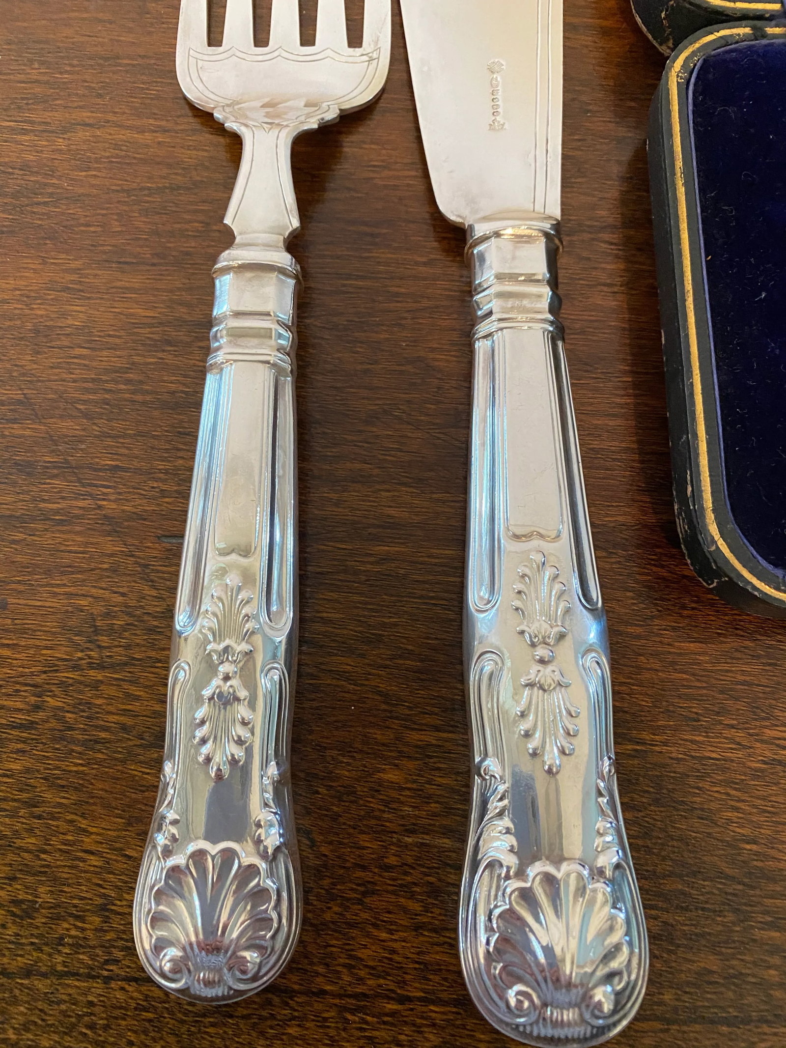 Kings Pattern Silver Serving Set - Set of 2 - 3