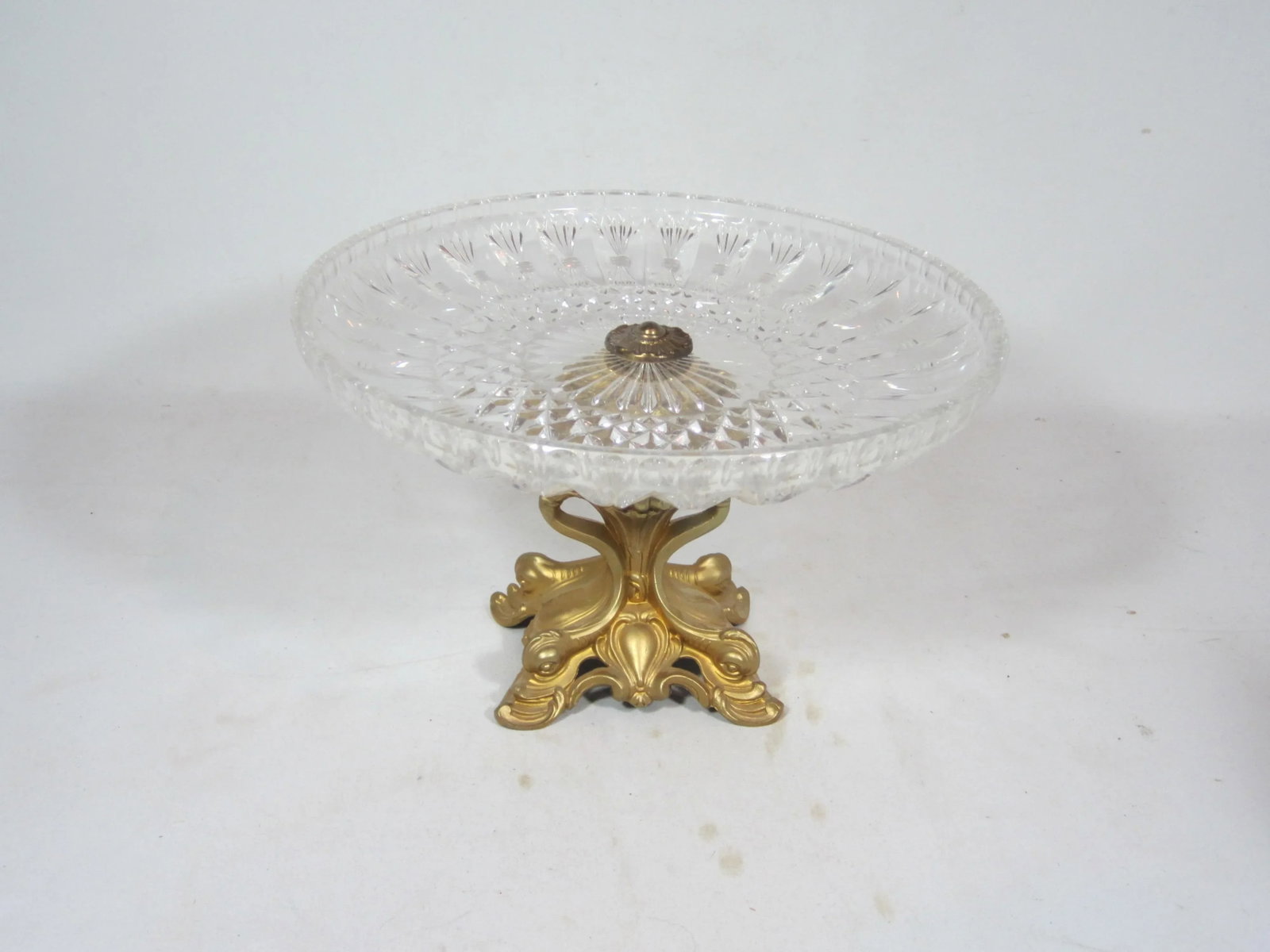 Hollywood Regency Pastry Stand - 8