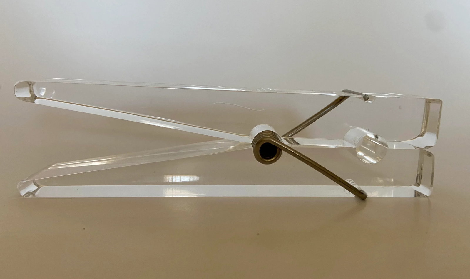1960s Lucite Clothespin/Paperclip - 5