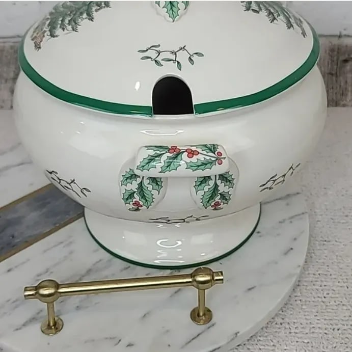 1990s Spode Christmas Tree Ceramic Soup Tureen - 3