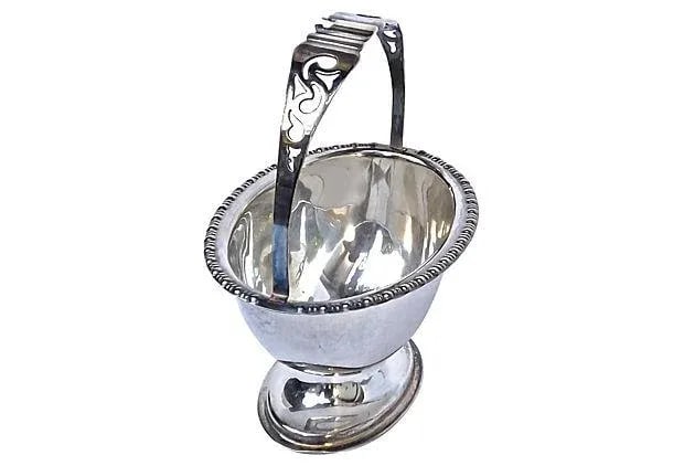 Antique English Silverplated Sugar Dish - 2