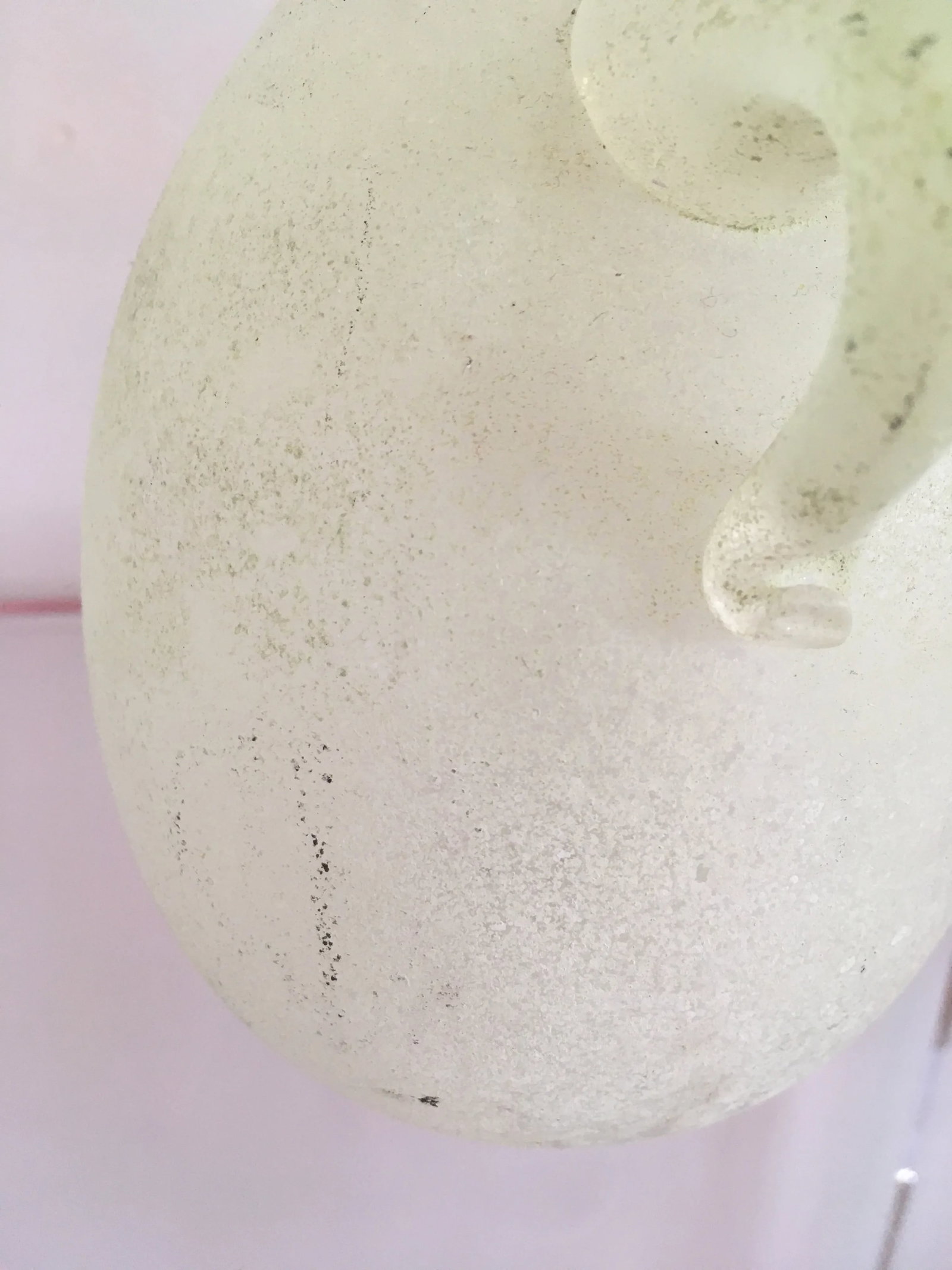 1970s Murano Glass Pale Green Scavo Vase - 4