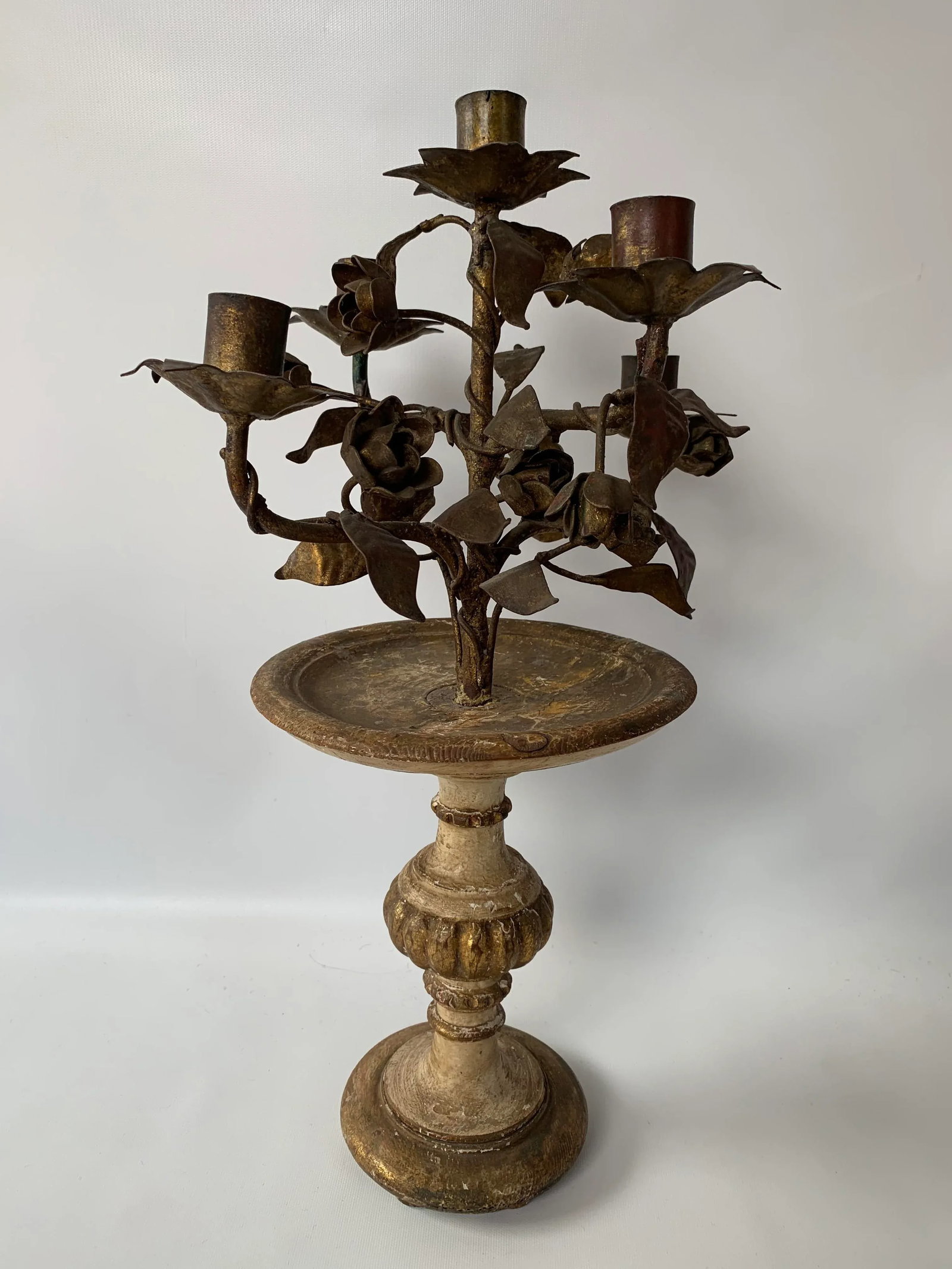 Antique Italian Gilded Wood and Tole Candelabra for 5 Candles - 7