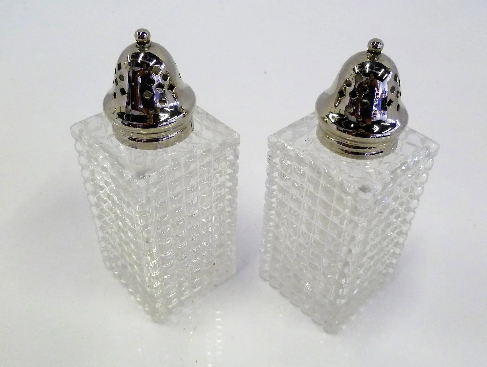Early 1900s English Brilliant Cut Crystal Sugar Shaker and Muffineer - a Pair - 3
