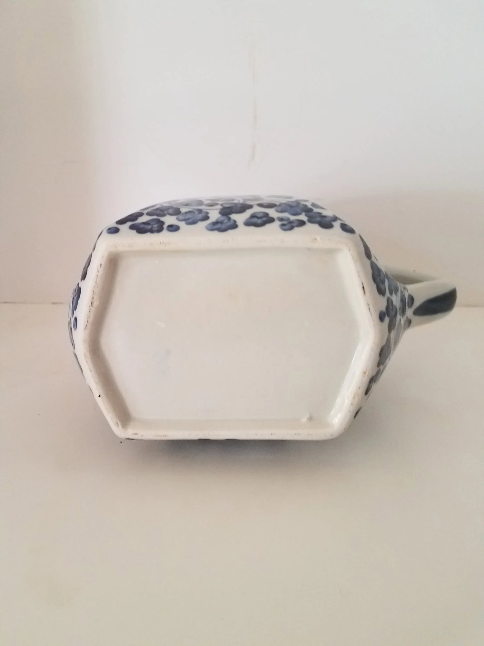 Vintage 1980s Chinoiserie Blue & White Ceramic Beverage Pitcher - 4