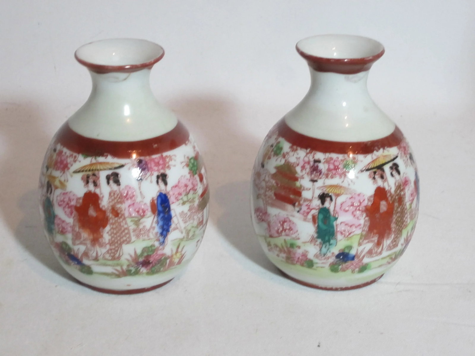1930s Geisha Hand Painted Vanity Dresser Set - Set of 6 - 4