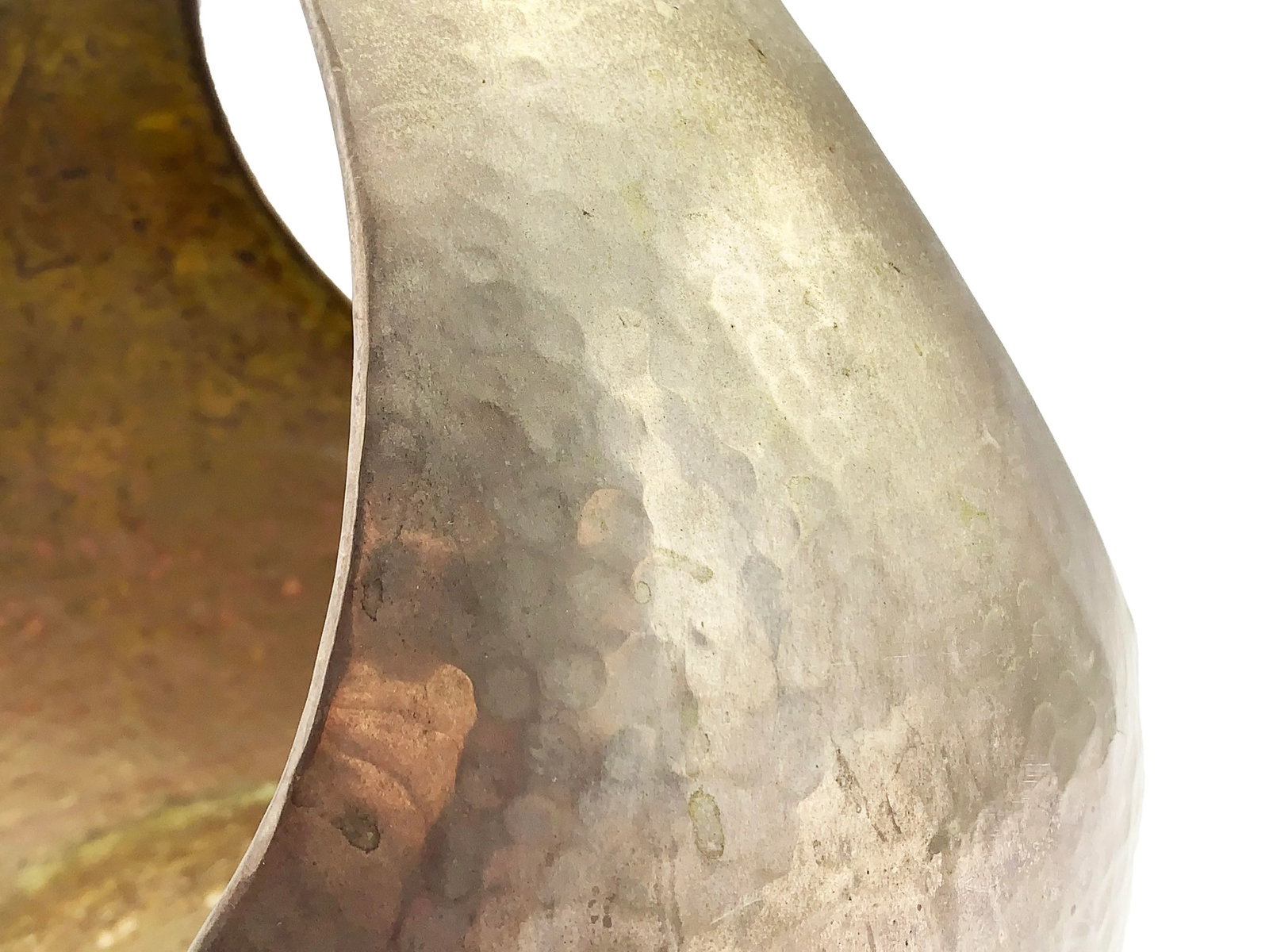 Vintage Mid-Century Modern Solid Brass Hammered Basket - 4