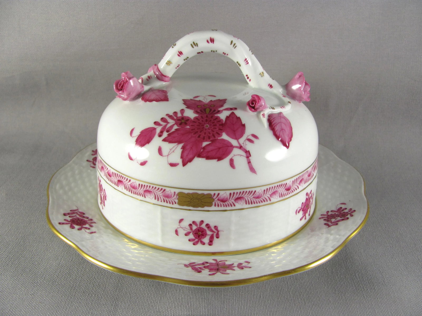 7-1/2" Herend Chinese Bouquet Raspberry Round Cheese Dish - 13