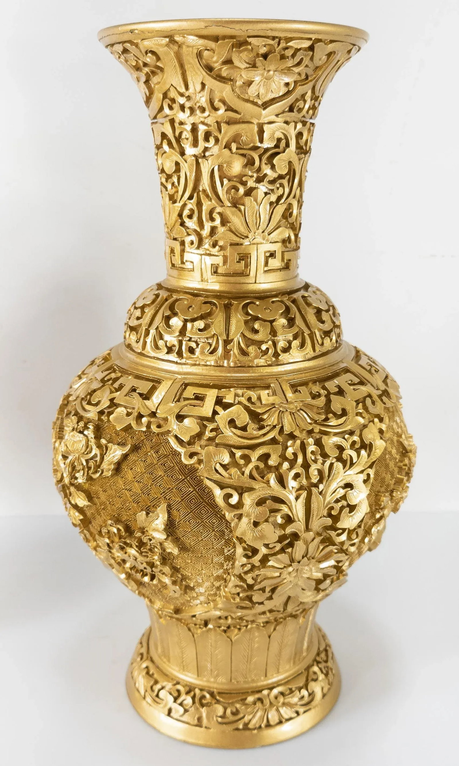 Pair Chinoiserie Hollywood Regency Gold Vases - 6