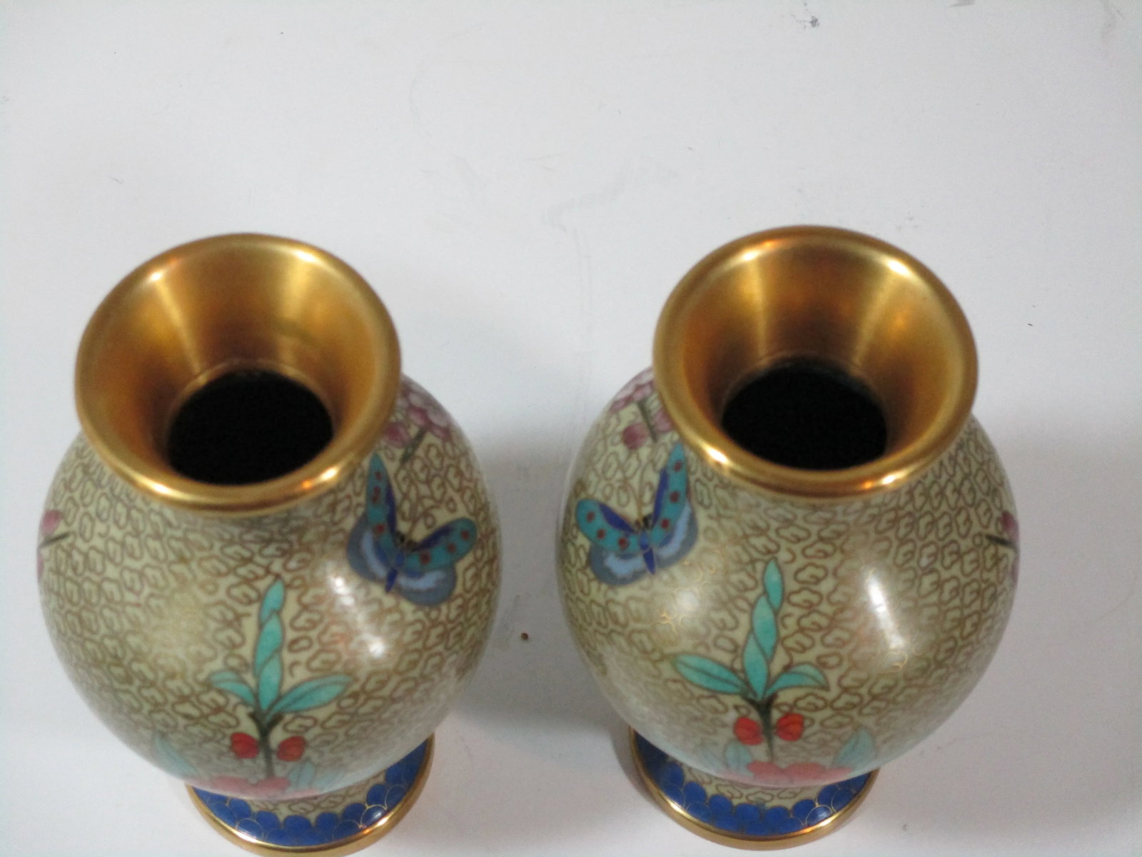 1960s Chinese Floral Cloisonne Vases - a Pair - 4