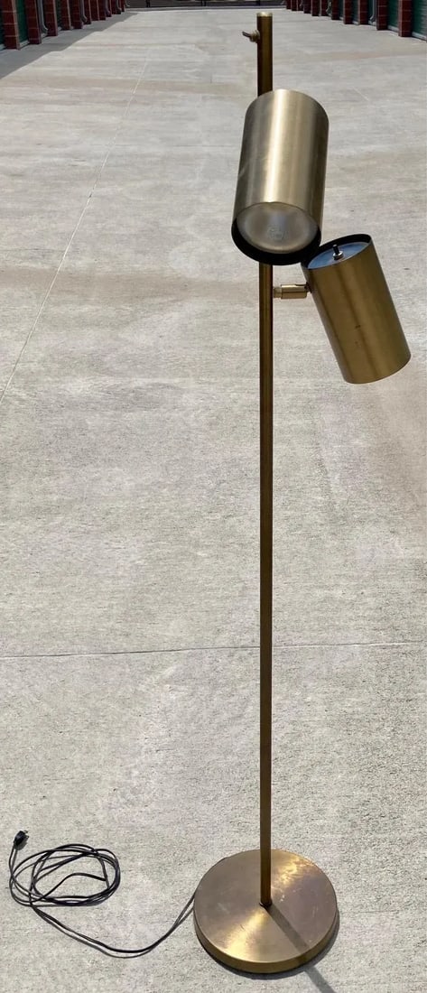 1980s Koch and Lowy Omi Brass Floor Lamp - 9
