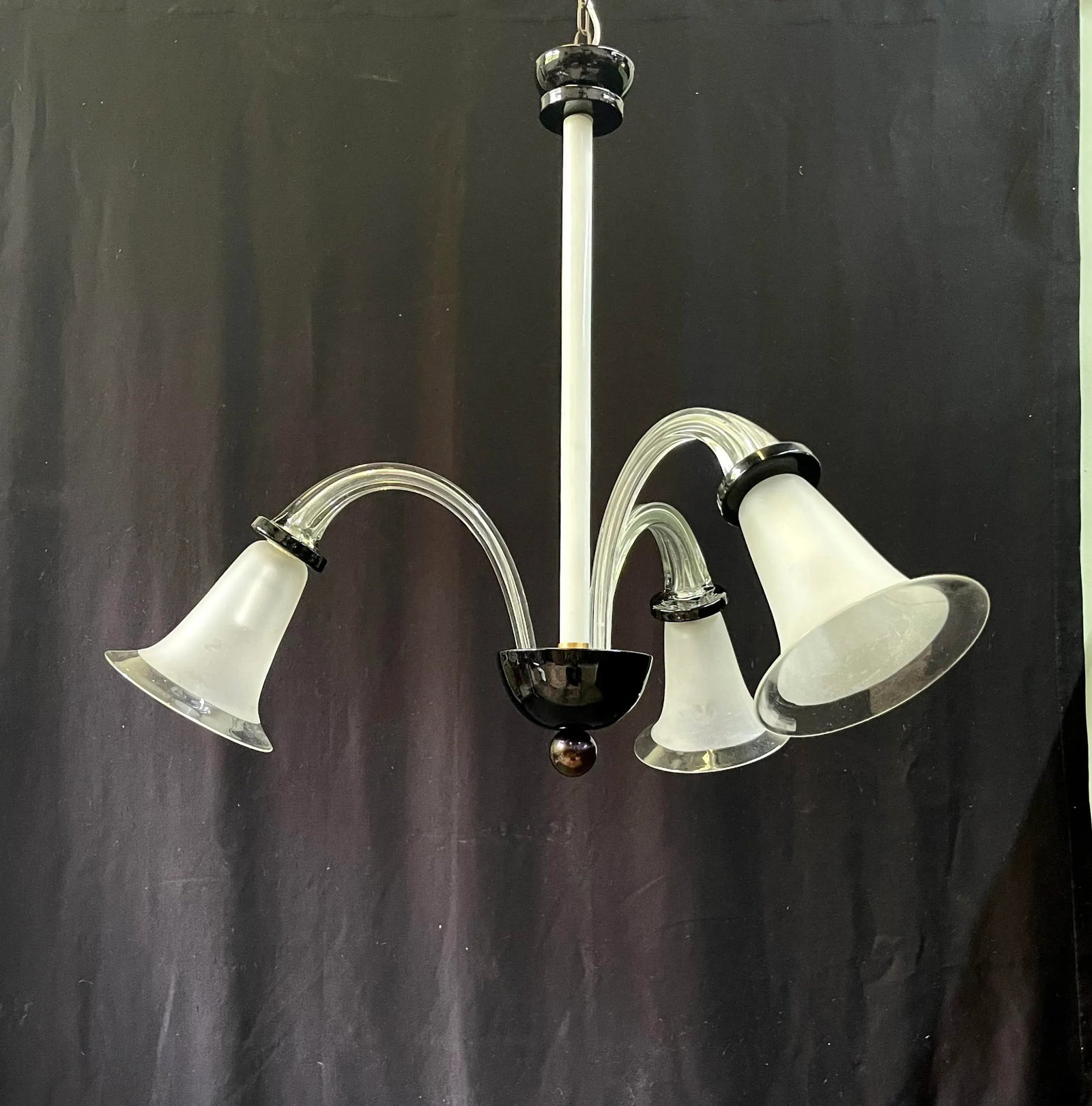 Italian Art Deco Murano Glass Tulip Chandelier - 4