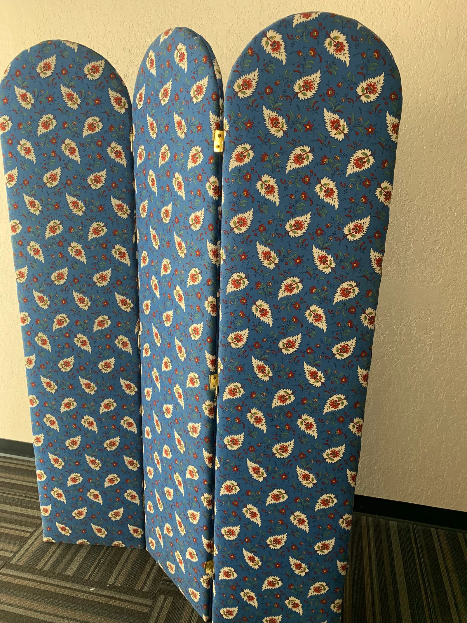 Vintage Pierre Deux Fabric Screen/Room Divider in Blue Background - 7