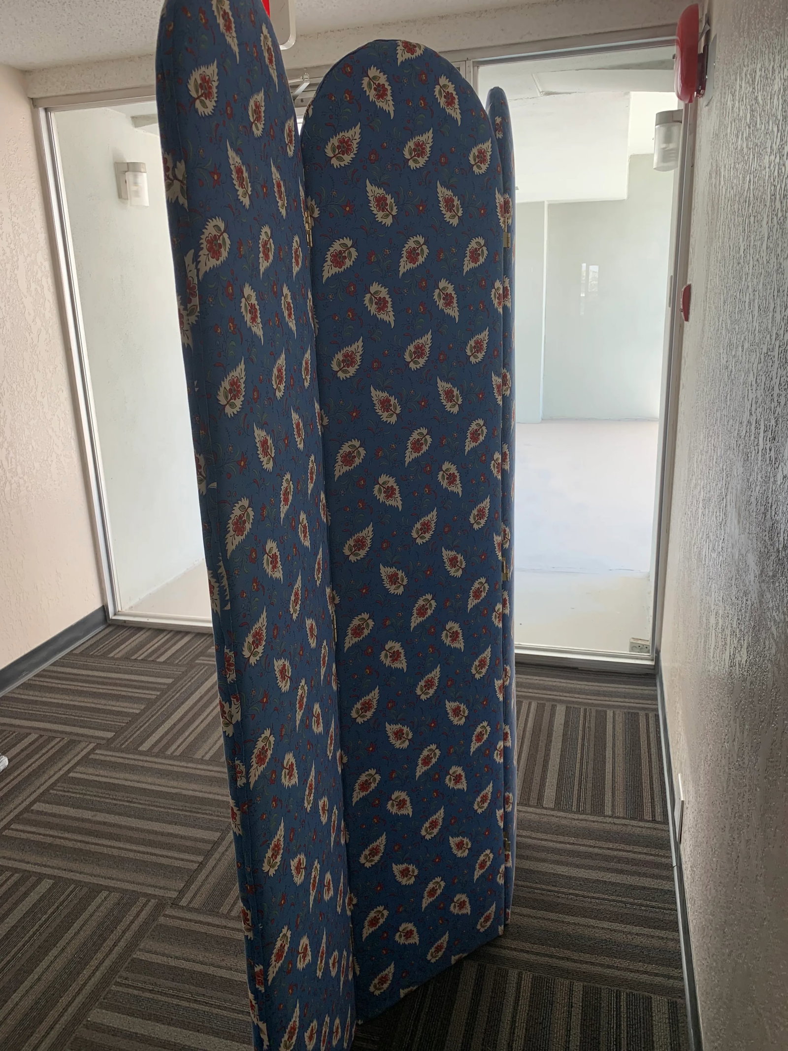 Vintage Pierre Deux Fabric Screen/Room Divider in Blue Background - 8