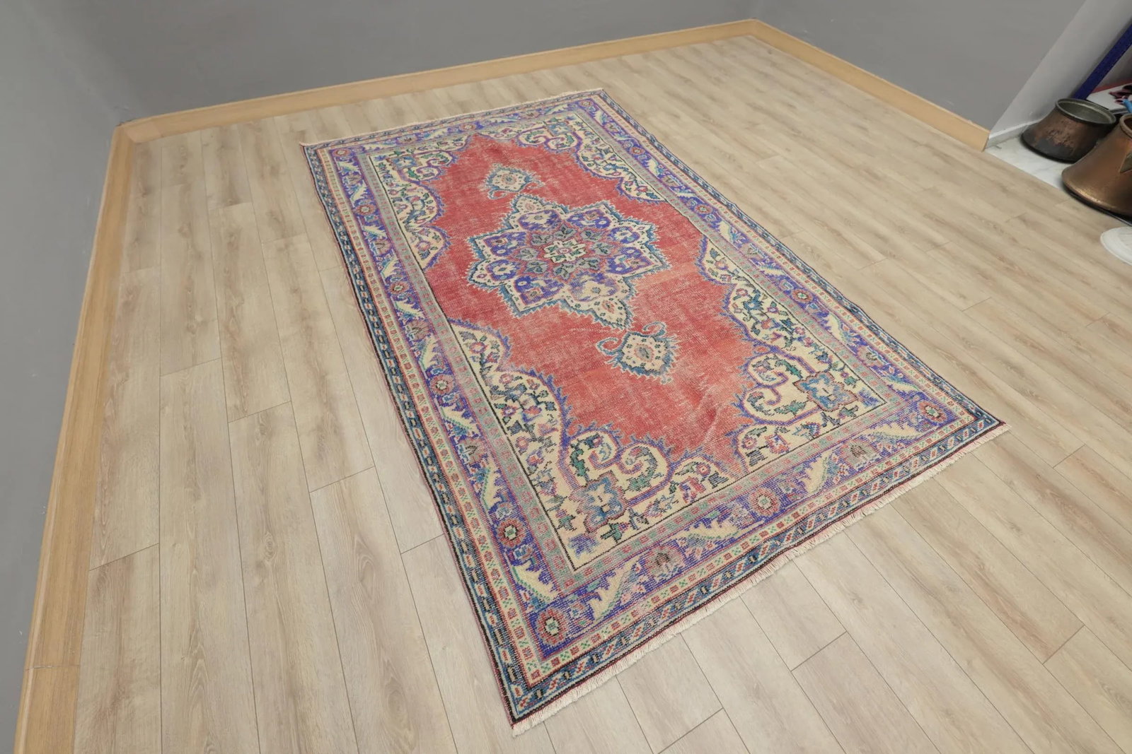 1980s Victorian Purple Medallion Rug - 2