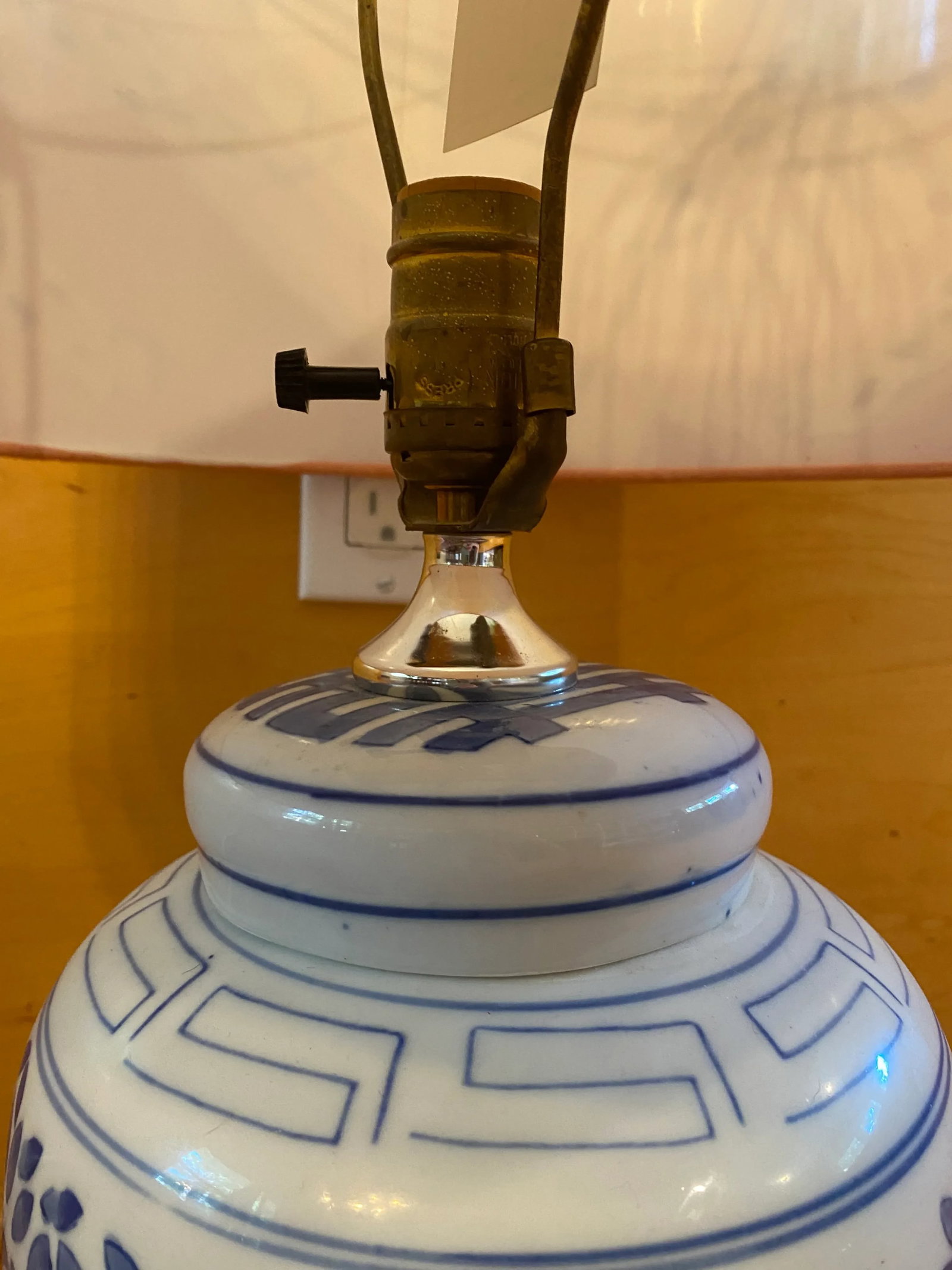 Vintage Double Happiness Ginger Jar Lamp W/ Dana Gibson Shade - 5