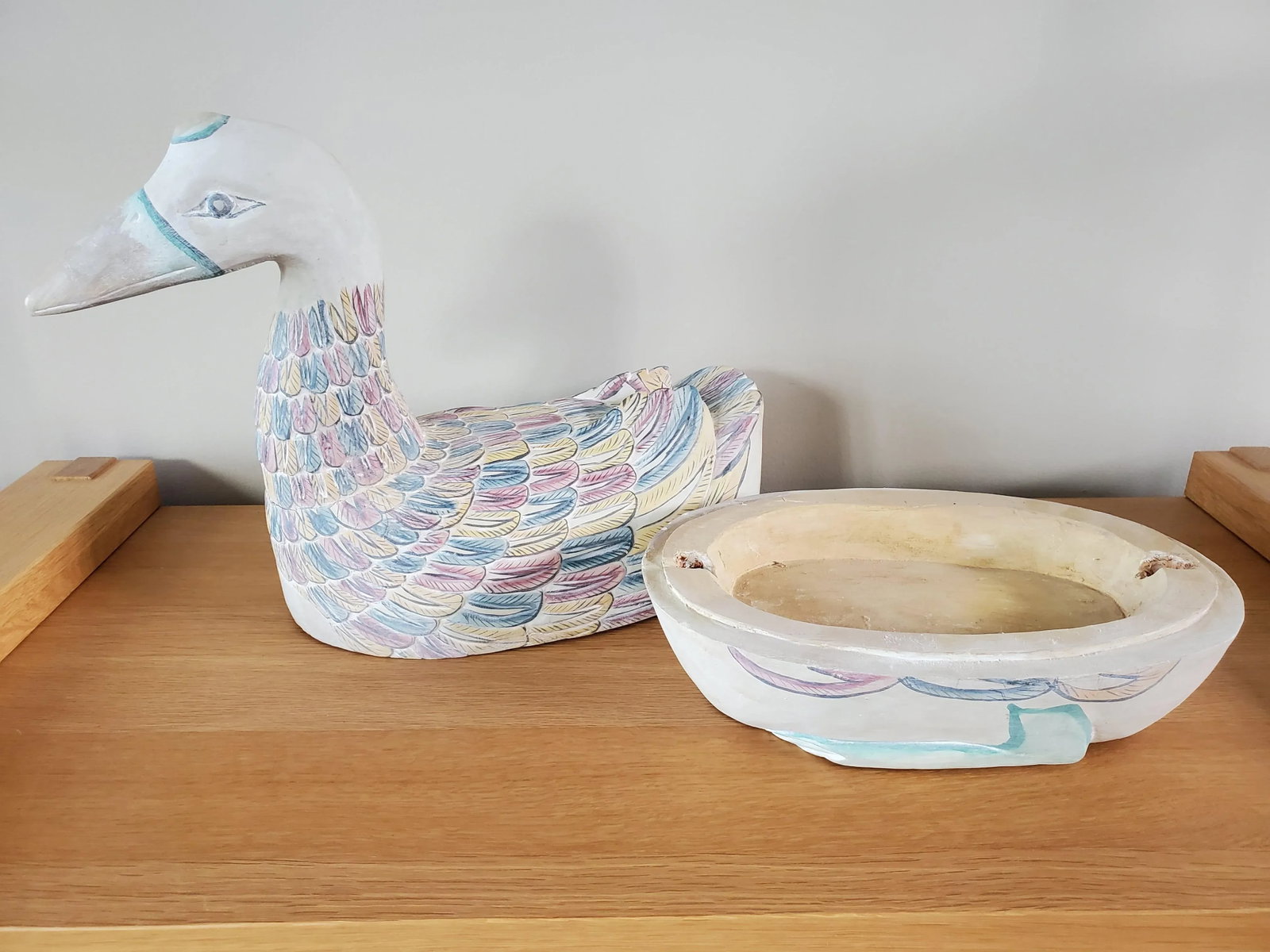 Vintage Mid 20th Century Chinese Hand-Painted Wooden Goose Box - 3