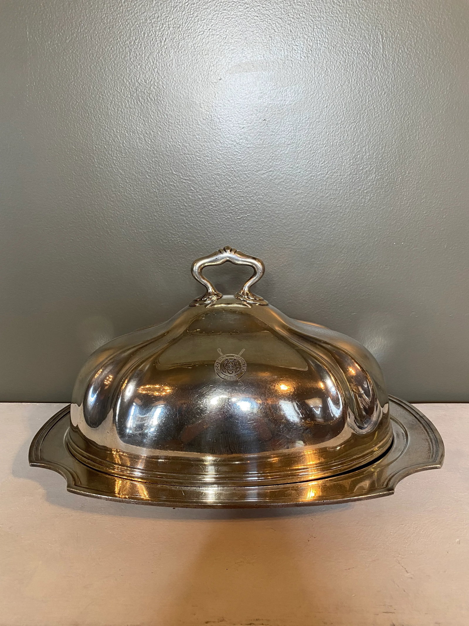 Heavy Hotel Silver Crested Meat Dome and Under-Tray - 10