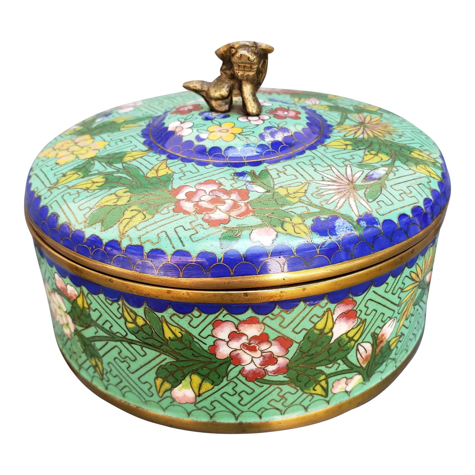 Early 20th Century Antique Chinese Cloisonne Jade Green Box W/Lid "China" Foo Dog Finial: Beautiful example of late 1800s early 1900s Chinese cloisonne Box with lid. Was made sometime between 1891 and 1919 - In 1891 the US federal law required that all imports be marked with a country of