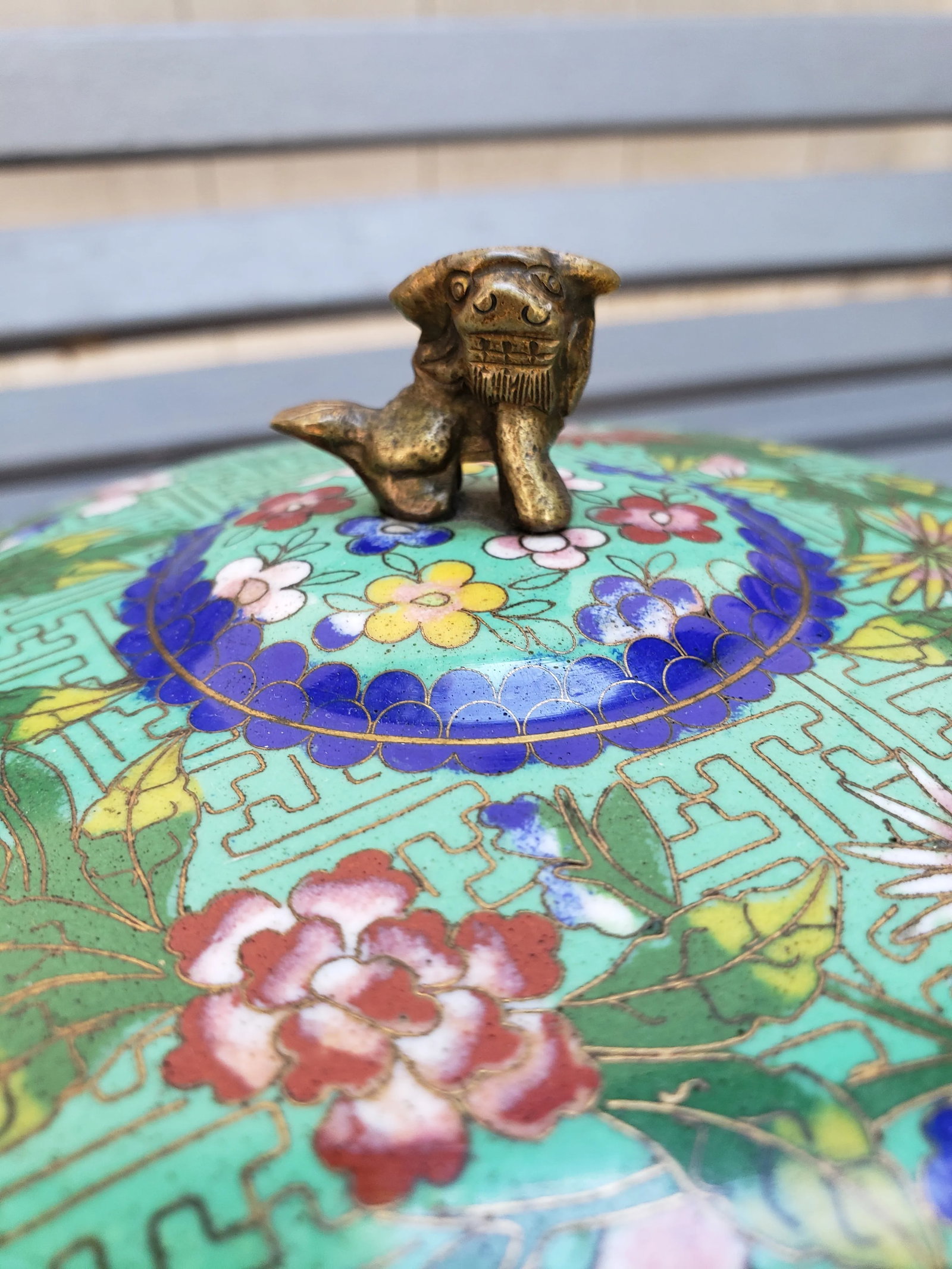 Early 20th Century Antique Chinese Cloisonne Jade Green Box W/Lid "China" Foo Dog Finial - 4