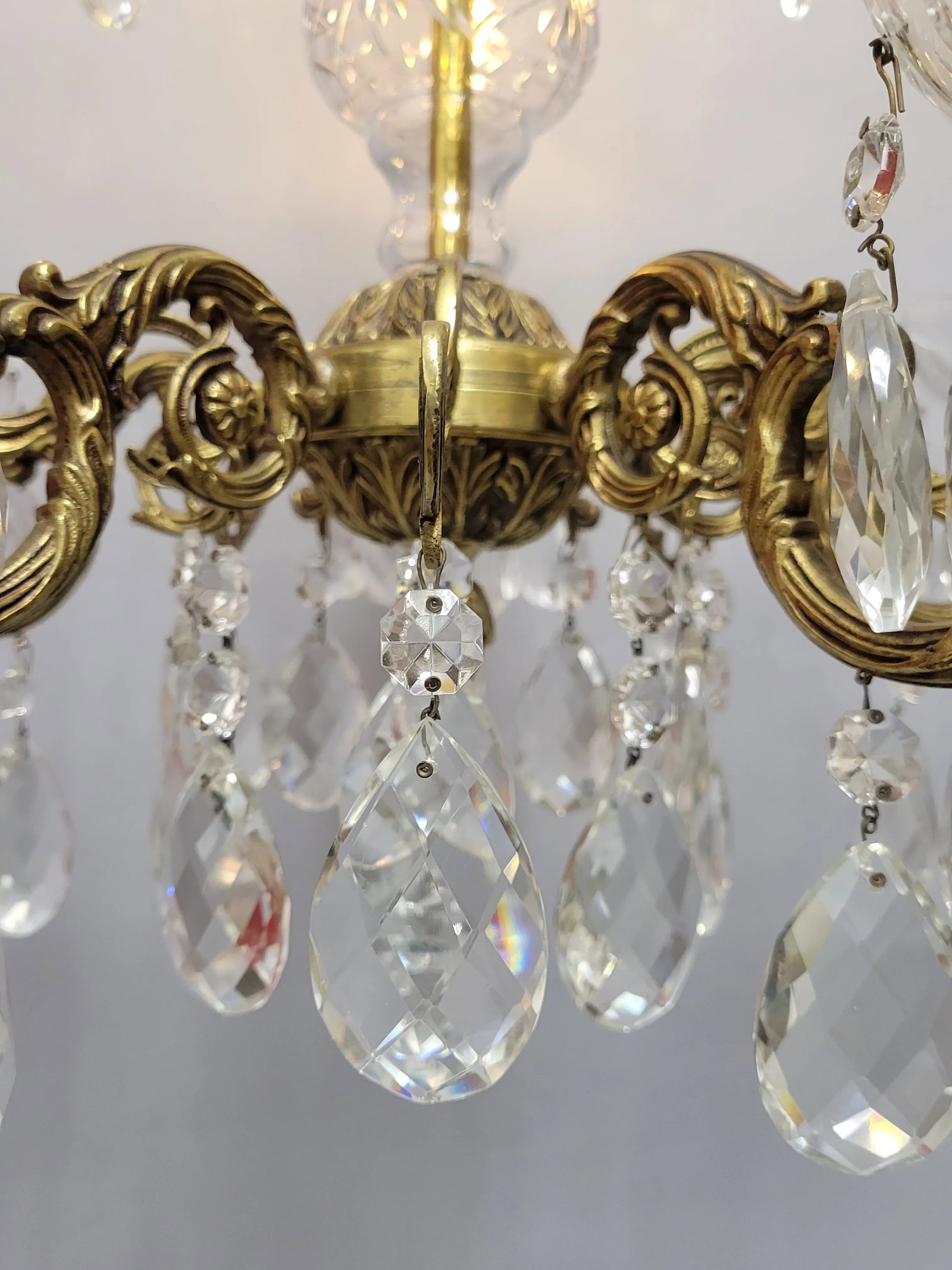Mid 20th Century Cast Brass & Crystal Chandelier - 12