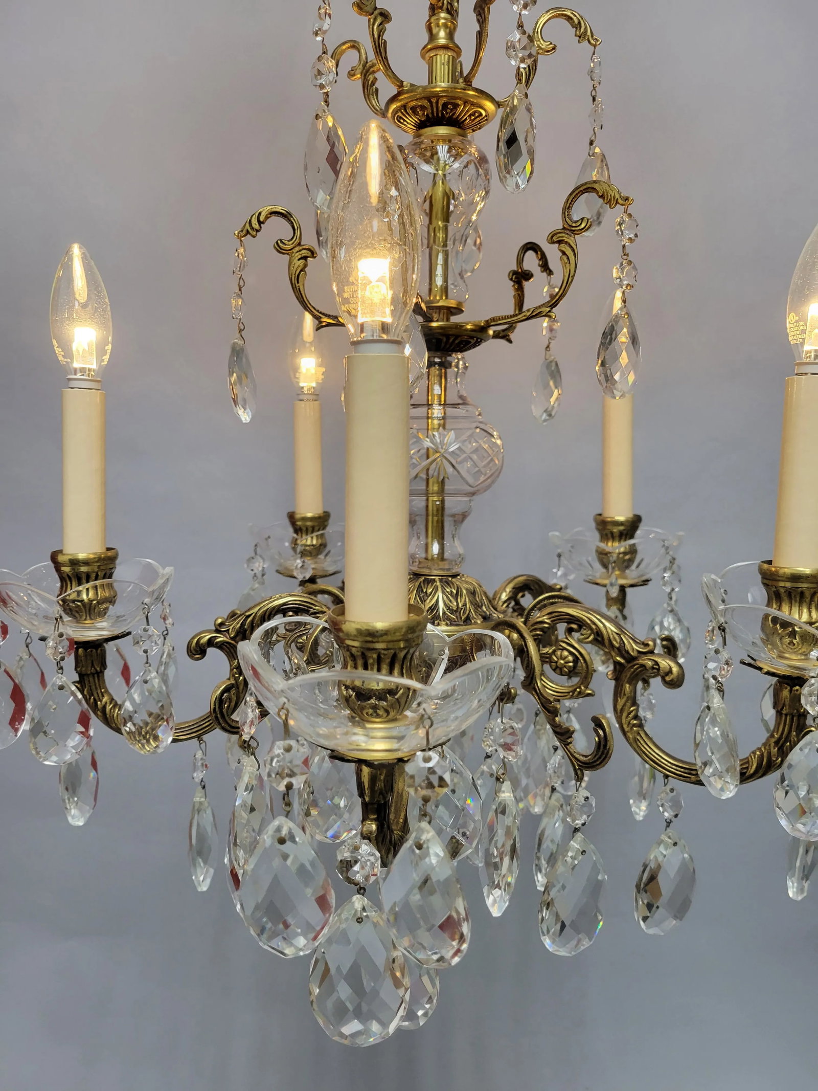 Mid 20th Century Cast Brass & Crystal Chandelier - 4