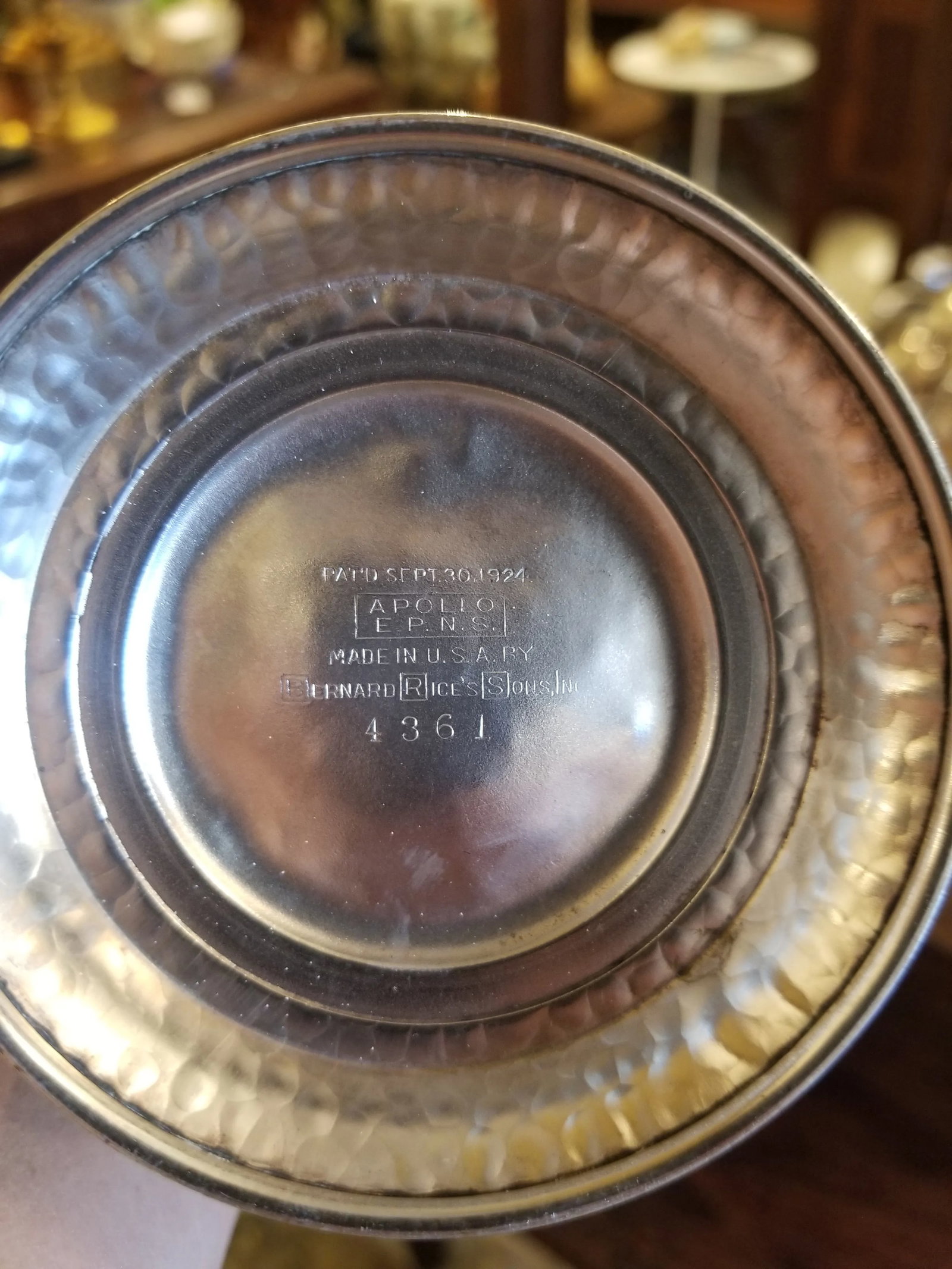 1920s Apollo Bernard Rice's Sons Art Deco Vintage Nickel Silver Hammered Cocktail Shaker & 6 Cocktai - 10