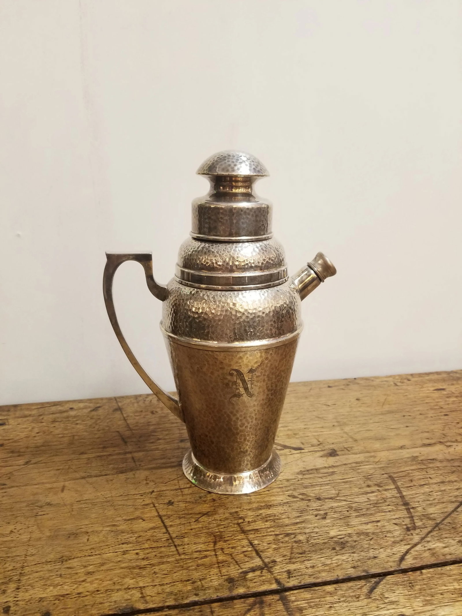 1920s Apollo Bernard Rice's Sons Art Deco Vintage Nickel Silver Hammered Cocktail Shaker & 6 Cocktai - 2