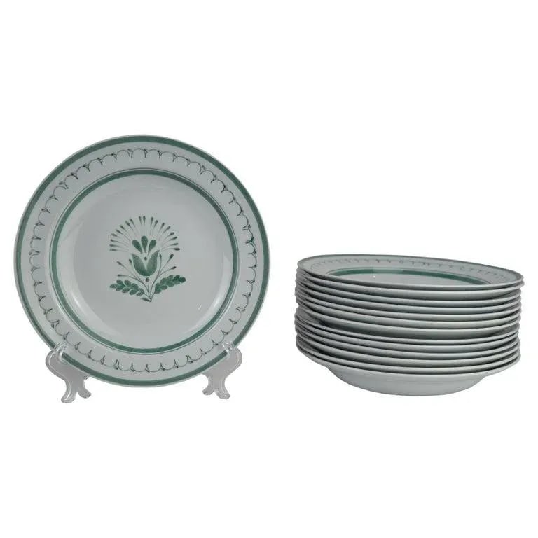 Green Thistle Dinner Plates, Arabia of Finland - Set of 14 - 5
