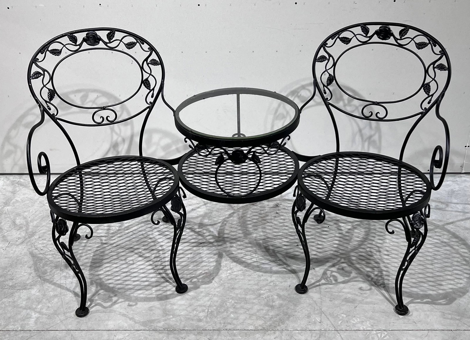 Woodard Furniture Tete-A-Tete Wrought Iron Outdoor Chantilly Rose Tete a Tete Chair Bench Loveseat - 2