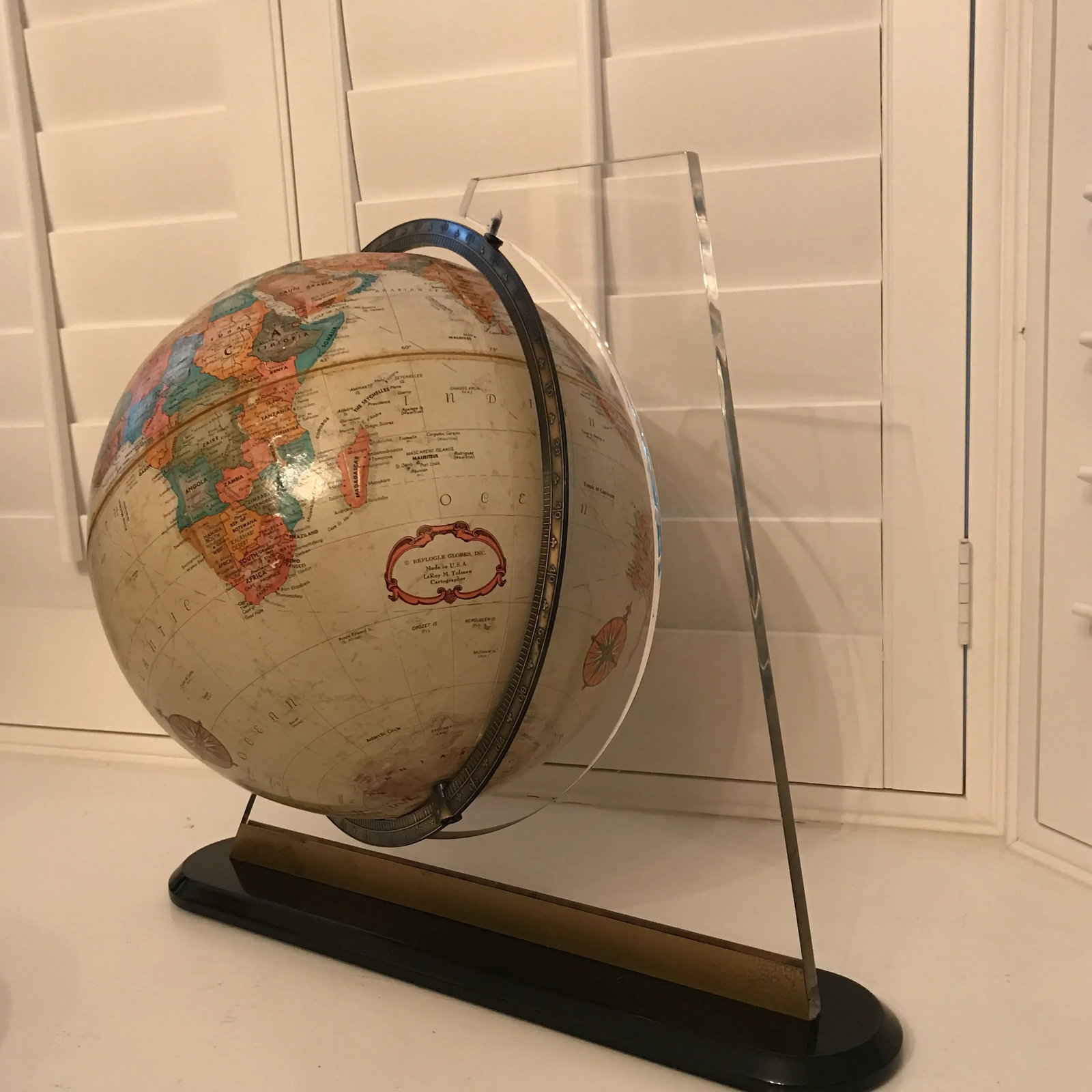 1970's World Globe With Acrylic Stand - 6