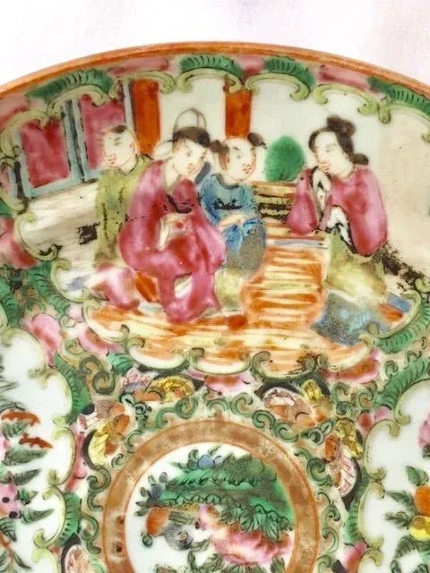 19th Century Chinese Rose Medallion Plate - 4