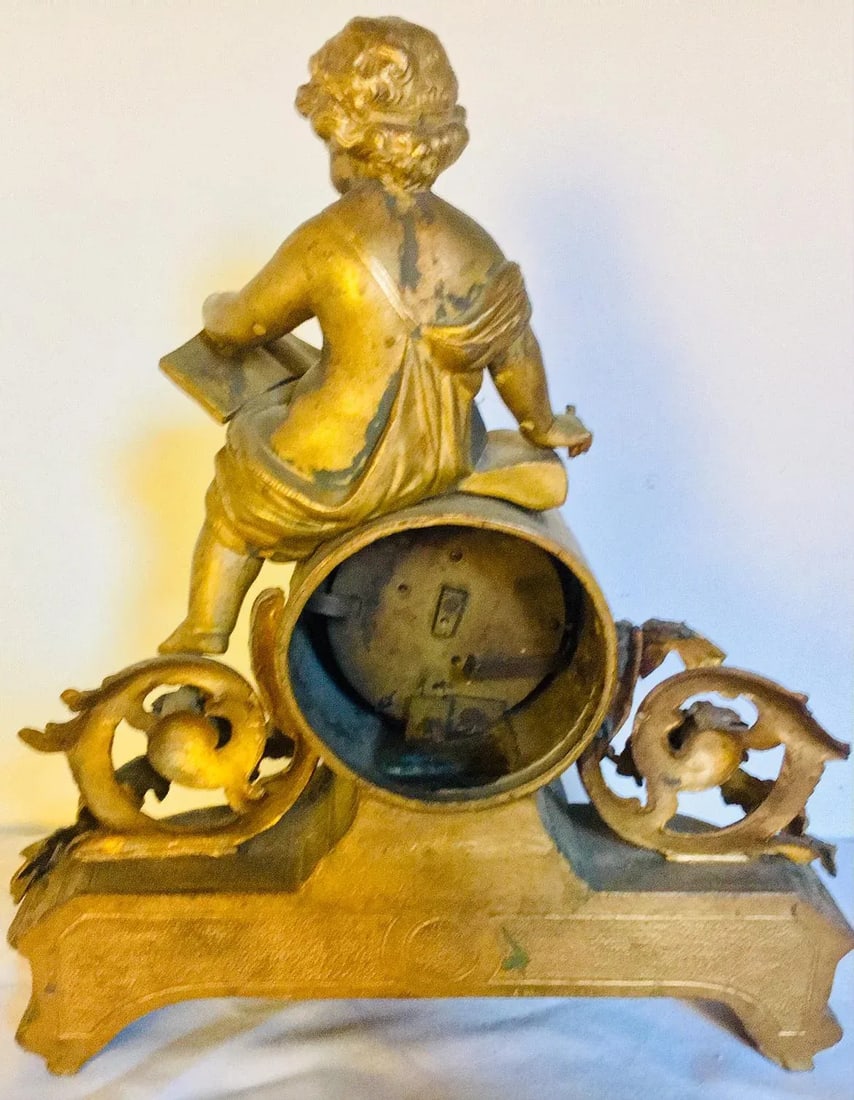 Victorian Ormolu Mantel Clock - 2