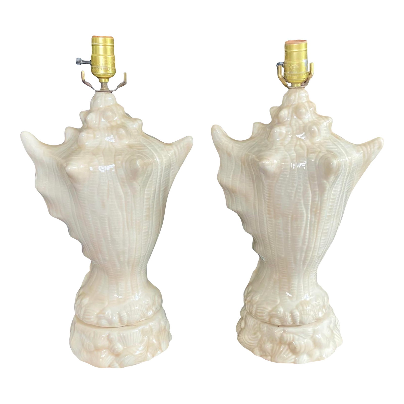 Vintage Conch Seashell Shell Table Lamps - A Pair (1 of 9)