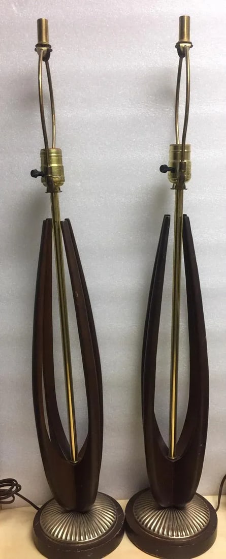Mid 20th Century Mid-Century Modern Lamps - a Pair - 4