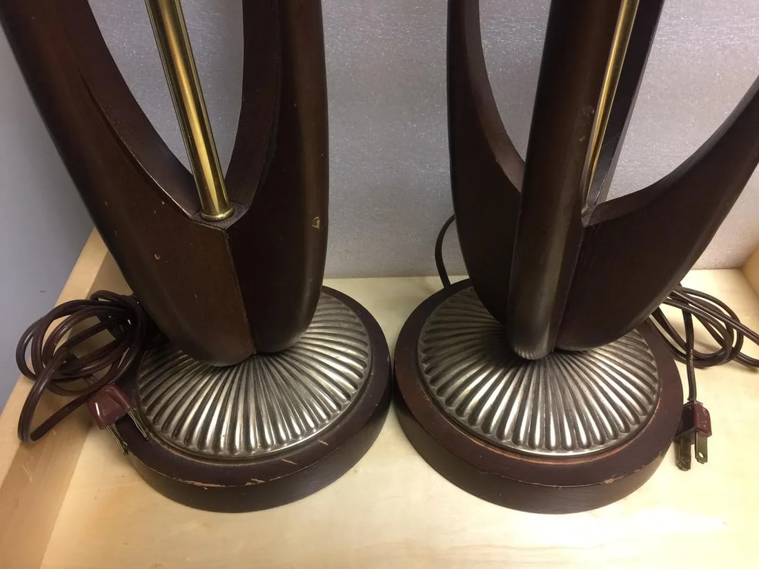 Mid 20th Century Mid-Century Modern Lamps - a Pair - 5