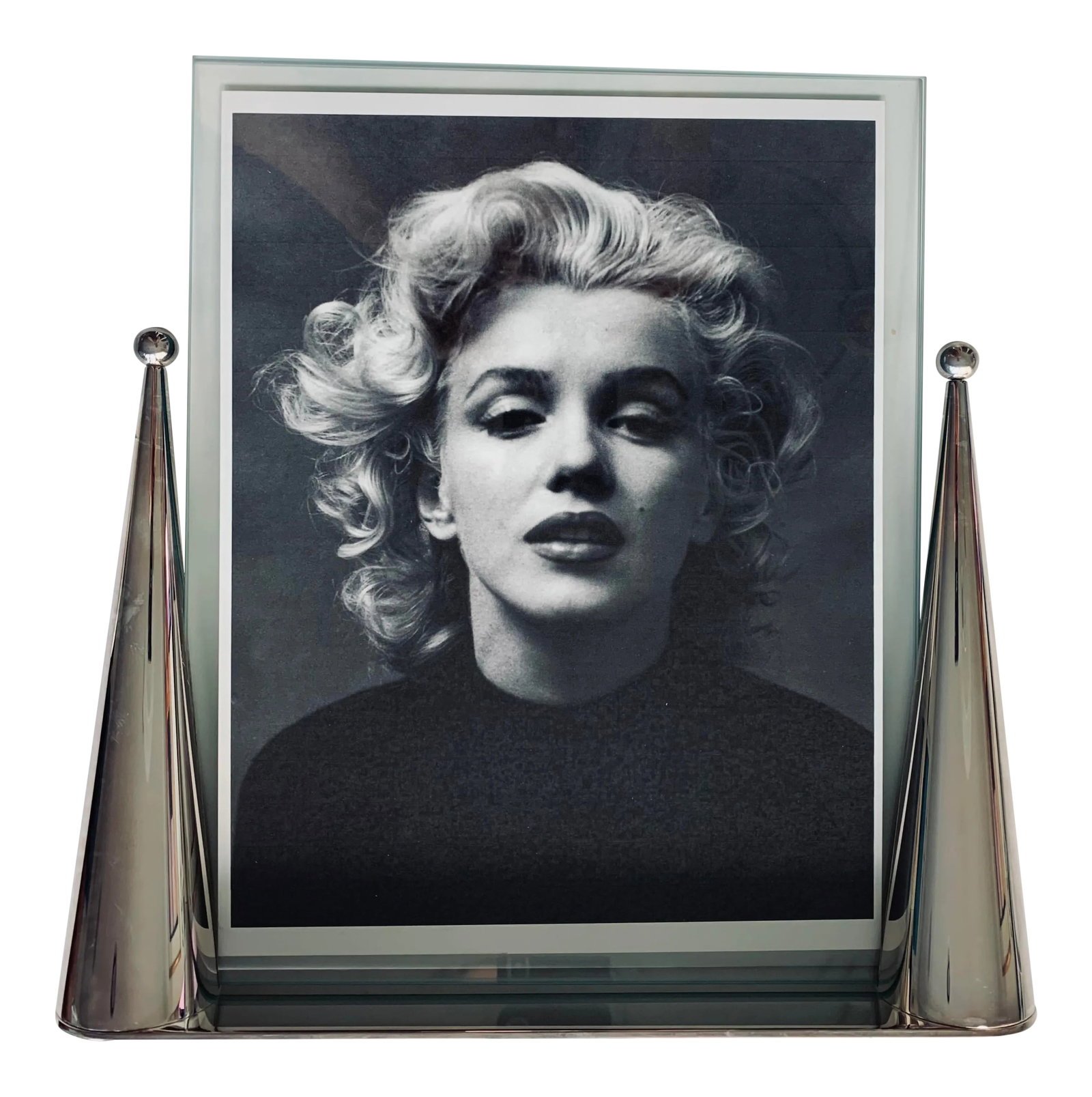 1980s Postmodern Memphis Large Giuliano Malimpensa Re Cono Frame, Mesa Italy: RE CONO Frame by MESA Made in Italy Designed by GIULIANO MALIMPENSA Unique and stunning. Photos can be displayed on both sides between the two pieces of glass. 1980s Postmodern Memphis design style.